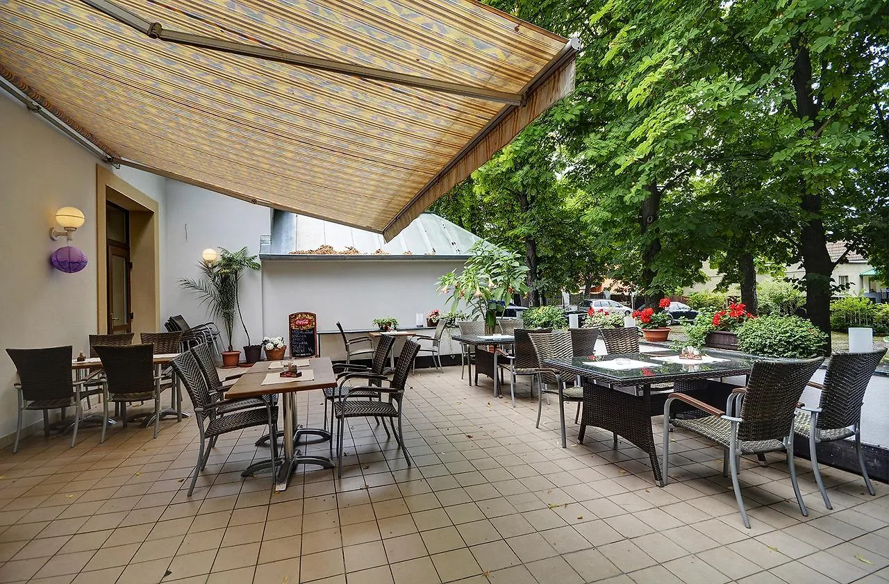 Hotel Svornost Prag 3*,